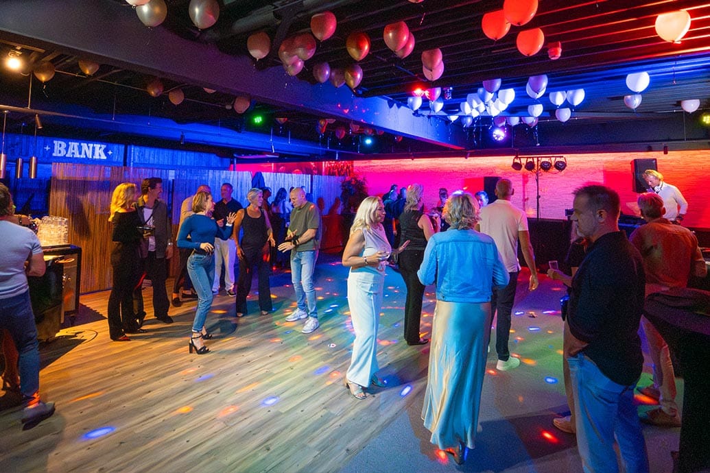 Actiefiguur afbeelding Kartplaza teamuitjes